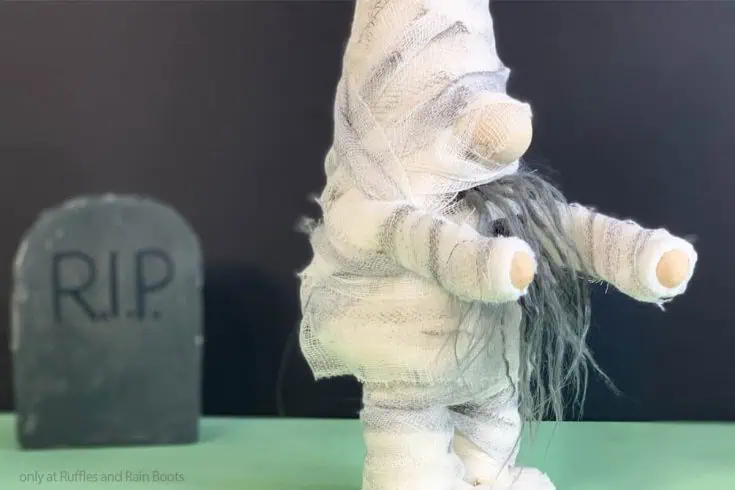 mummy-gnome