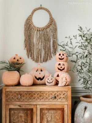 31 DIY Dollar Store Halloween Decorations - Ak Pal Kitchen